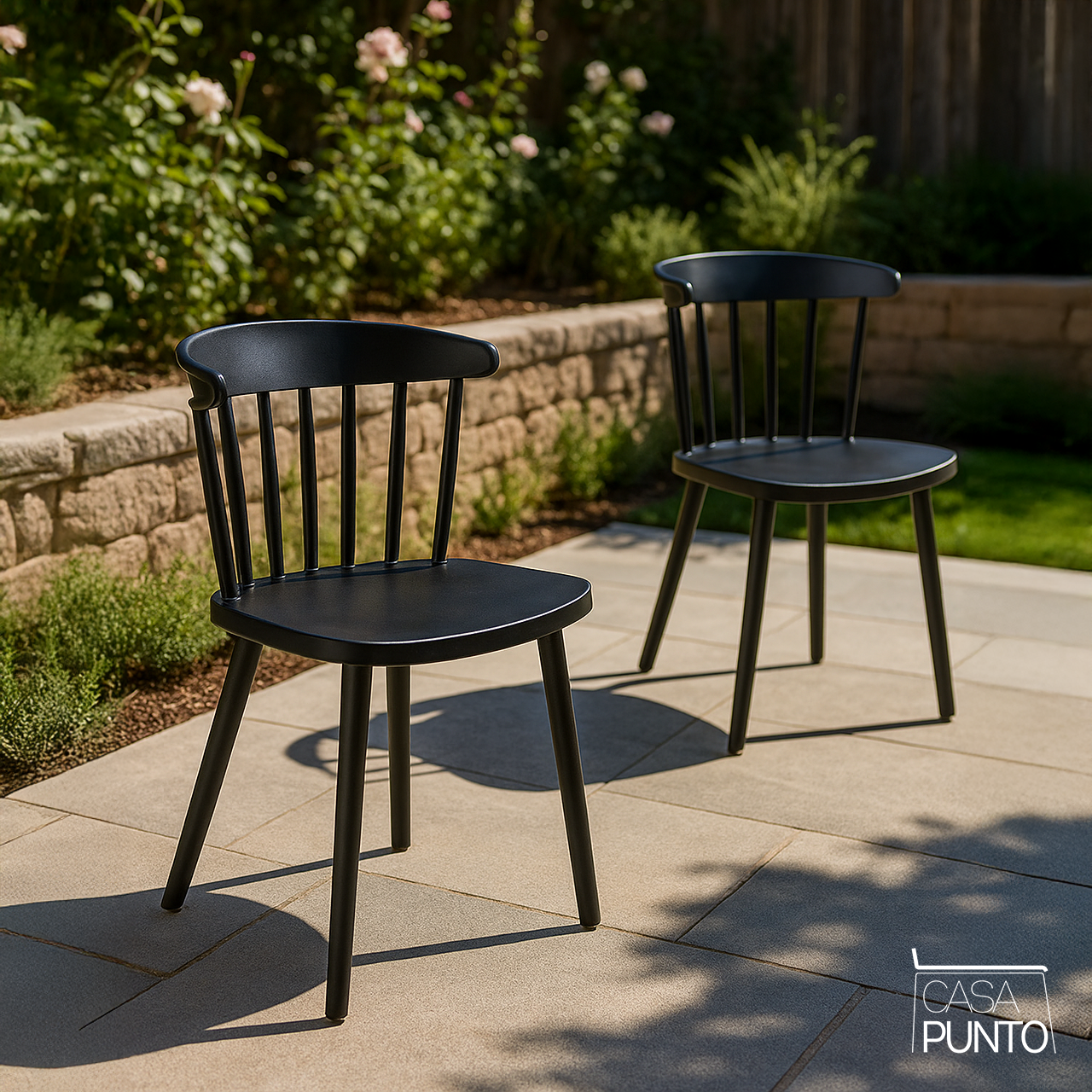 Silla de comedor nórdica Koryn - Plástico apilable con respaldo de eje