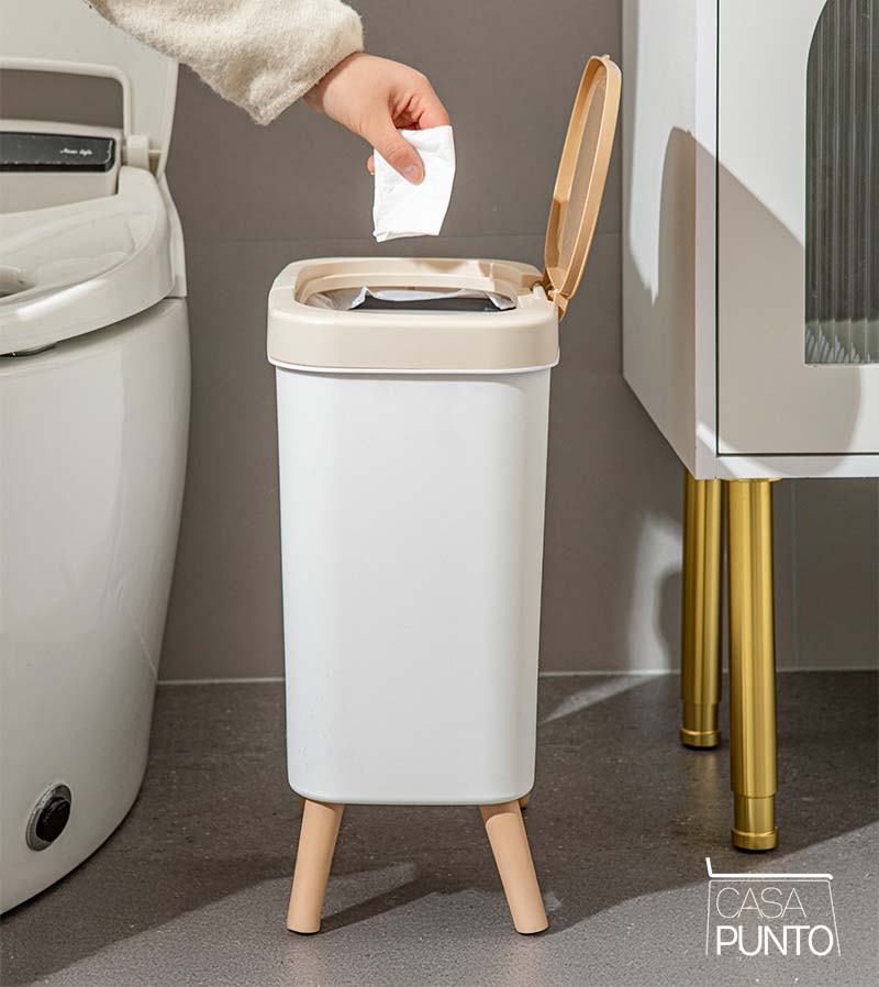 Papelera con patas estilo nórdico Evi